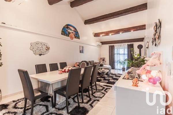Maison 3 pièces de 80 m² à Saint-Pierre-lès-Nemours (77140)