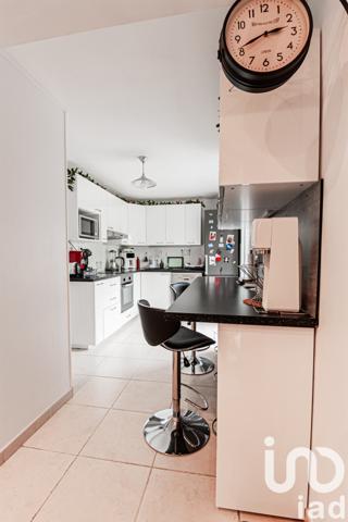 Maison 3 pièces de 80 m² à Saint-Pierre-lès-Nemours (77140)