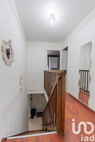 Maison 3 pièces de 80 m² à Saint-Pierre-lès-Nemours (77140)