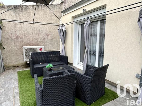 Maison 3 pièces de 80 m² à Saint-Pierre-lès-Nemours (77140)