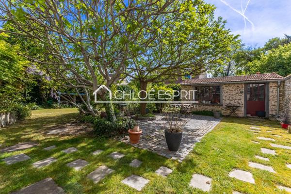 MEULIÈRE 7 pièces, 140m² en CENTRE-VILLE