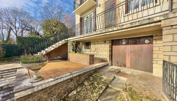 MAISON 7 PIÈCES 133 M² À ATHIS-MONS, GRAND JARDIN ET FORT POTENTIEL