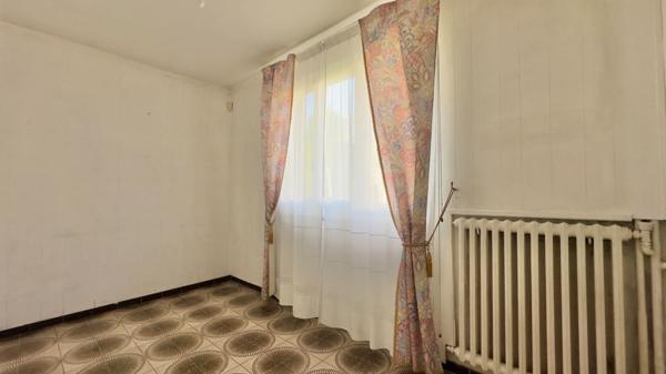 MAISON 7 PIÈCES 133 M² À ATHIS-MONS, GRAND JARDIN ET FORT POTENTIEL