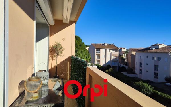 Appartement à vendre    3 pièces • 56 m2 Bandol
