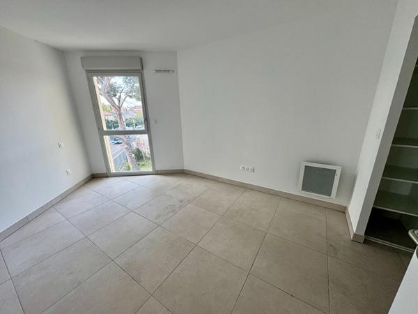 Appartement Nimes 4 pièce(s) 96.50 m2