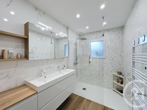 Maison à vendre  5 pièces - 135 m 2   GUJAN MESTRAS  - 33