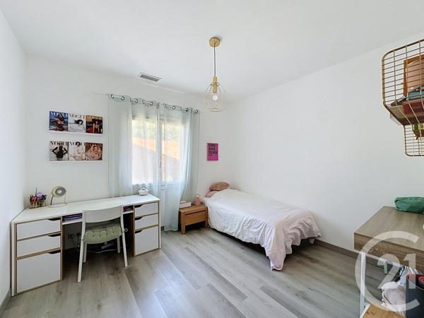 Maison à vendre  5 pièces - 135 m 2   GUJAN MESTRAS  - 33