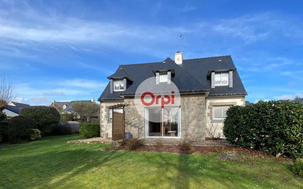 Maison à vendre    5 pièces •  Theix