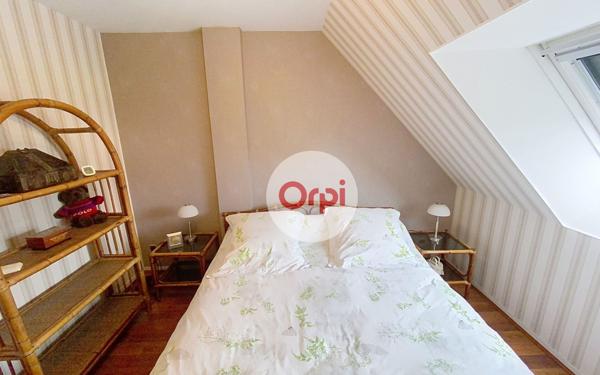 Maison à vendre    5 pièces •  Theix