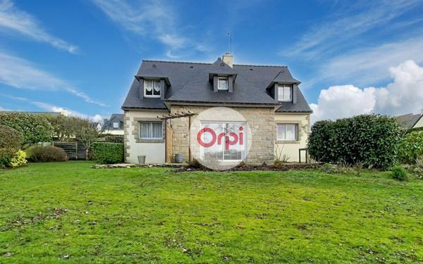 Maison à vendre    5 pièces •  Theix