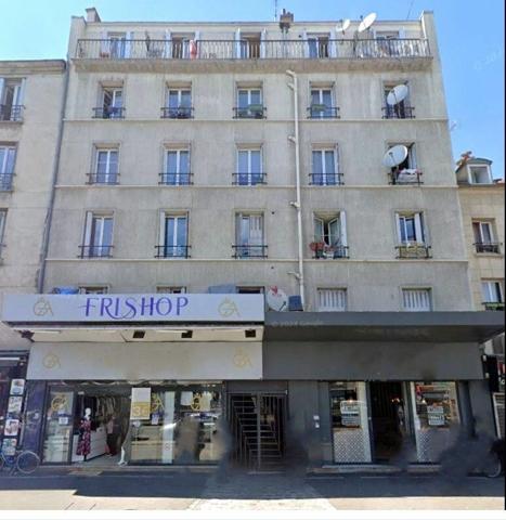 Appartement à vendre    3 pièces • 47 m2 Aubervilliers