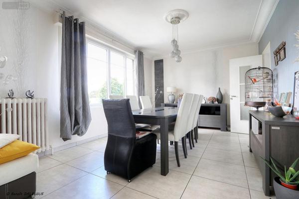 Maison à vendre à Montfort-sur-Meu en Ille-et-Vilaine (35160), ref : 048-V824M