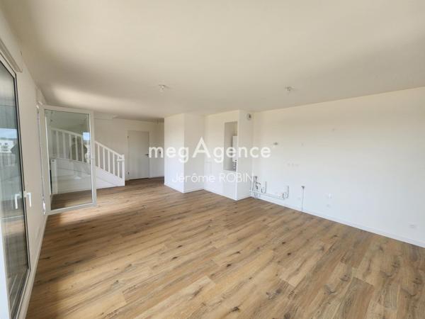 Appartement à BORDEAUX, 33800 - 4 pièces 93m²