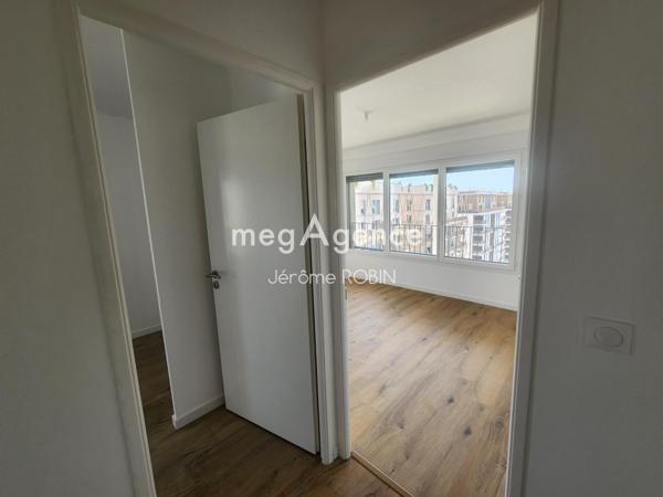 Appartement à BORDEAUX, 33800 - 4 pièces 93m²