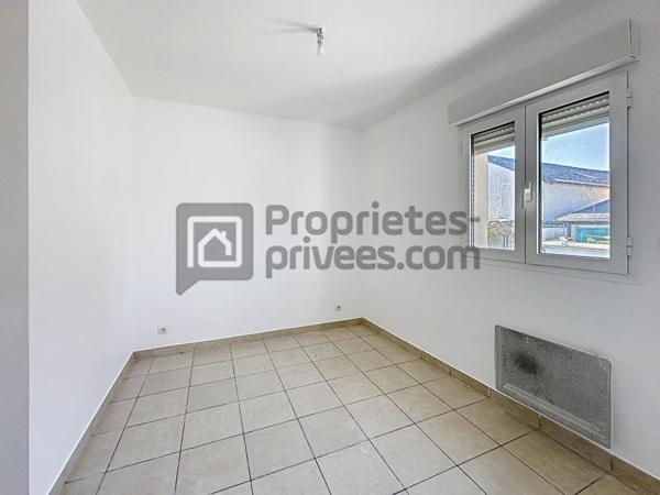 Appartement T3, 2 chambres +box+park+cave