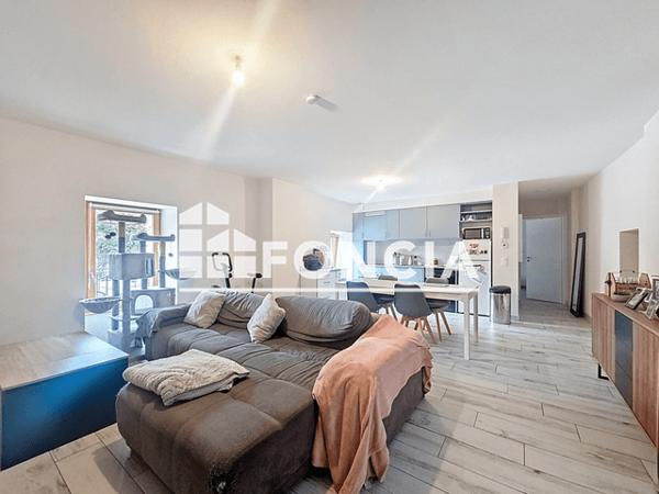 Location Appartement 2 pièces 53 m² - 62 Place Grenette La Roche Sur Foron 74800