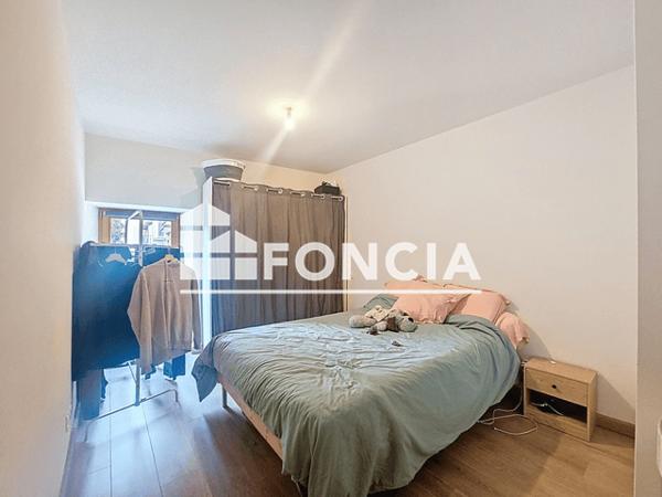 Location Appartement 2 pièces 53 m² - 62 Place Grenette La Roche Sur Foron 74800