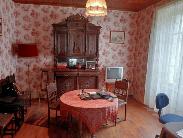 Maison à vendre à Saint-Martin-Valmeroux (15140) - Cantal