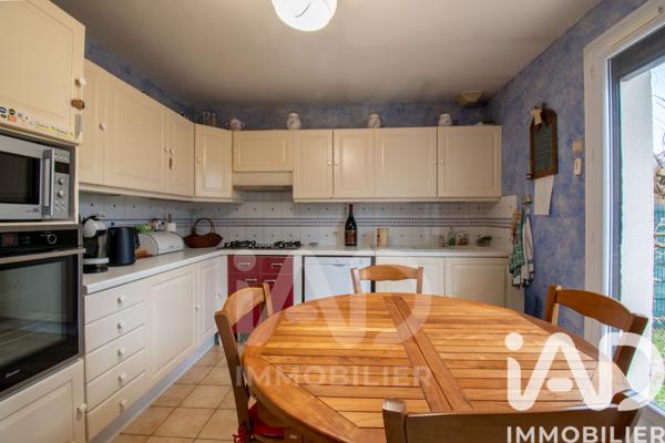 Maison à vendre 5 pièces 109 m² Épône