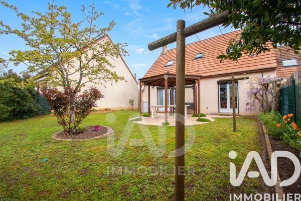 Maison à vendre 5 pièces 109 m² Épône