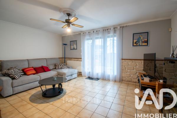Maison à vendre 5 pièces 109 m² Épône