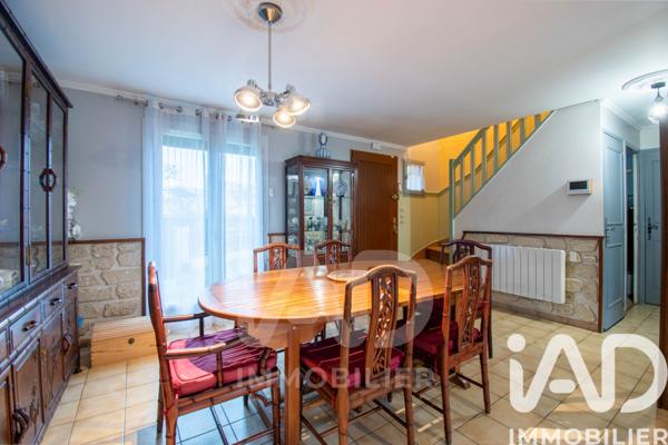 Maison à vendre 5 pièces 109 m² Épône