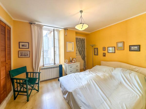 Maison à vendre à Saintes (17100) - Charente-Maritime