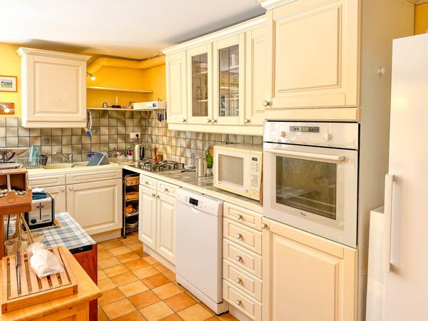 Maison à vendre à Saintes (17100) - Charente-Maritime