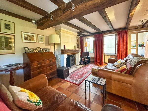 Maison à vendre à Saintes (17100) - Charente-Maritime