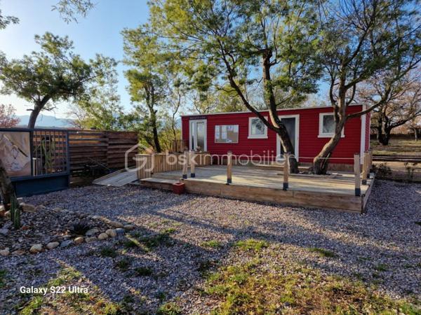 Terrain commercial de 26 593 m²