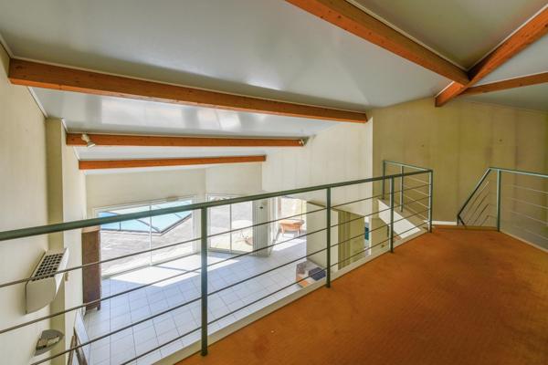 Maison à TOULOUSE, 31300 - 7 pièces 281m²