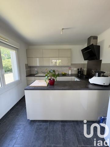 Maison à vendre 6 pièces 138 m² Dommartin-Lettrée