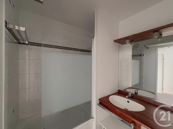 Appartement F3 à vendre  3 pièces - 58,88 m2 LE BOURGET - 93