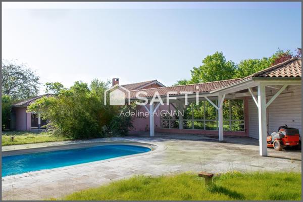 Maison de 160 m² 4 chambres sur grand terrain arboré à Mérignac