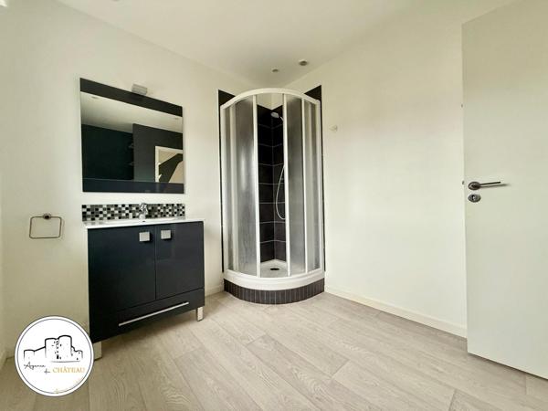 Avrillé (49240) Maison 5 Chambres avec une parcelle de 673 m²