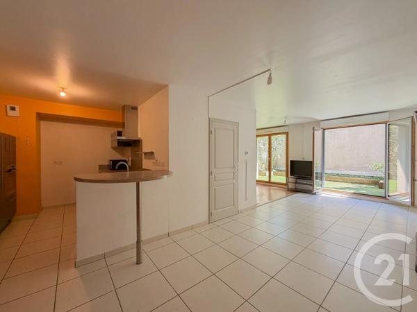 Appartement à vendre  4 pièces - 83,53 m 2   CHAMPAGNE AU MONT D OR  - 69