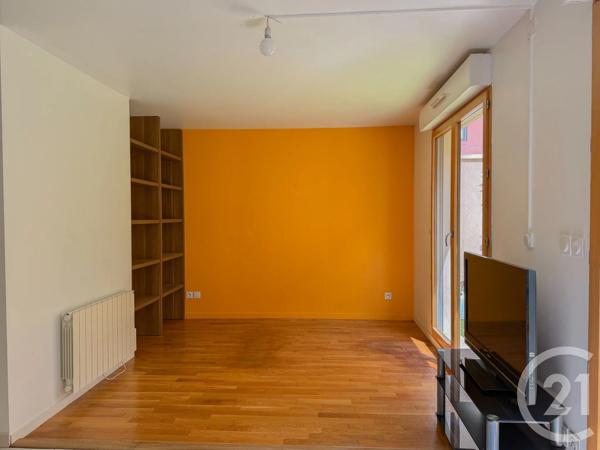 Appartement à vendre  4 pièces - 83,53 m 2   CHAMPAGNE AU MONT D OR  - 69
