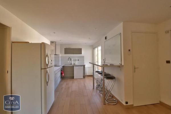 Appartement à louer 5 pièces 102.46m² Saint-Étienne (42000)