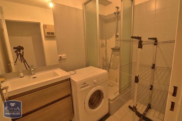 Appartement à louer 5 pièces 102.46m² Saint-Étienne (42000)