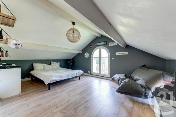 Maison à vendre  6 pièces - 175 m 2   CHAMPAGNE AU MONT D OR  - 69