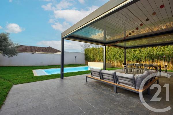 Maison à vendre  6 pièces - 175 m 2   CHAMPAGNE AU MONT D OR  - 69