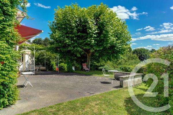 Maison à vendre  6 pièces - 175 m 2   CHAMPAGNE AU MONT D OR  - 69