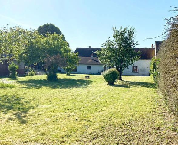 Vente Maison 7 pièces 175 m2 à Charsonville