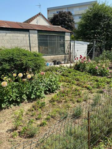 MAISON A VENDRE EN VIAGER OCCUPE- TERGNIER (02700) - PLAIN-PIED - GARAGE - TERRAIN 1000 M²