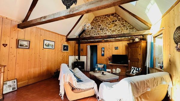 LANVÉOC – Ensemble de gîtes de charme, rénové avec goût, entre campagne et mer