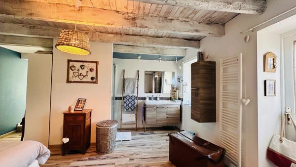 LANVÉOC – Ensemble de gîtes de charme, rénové avec goût, entre campagne et mer