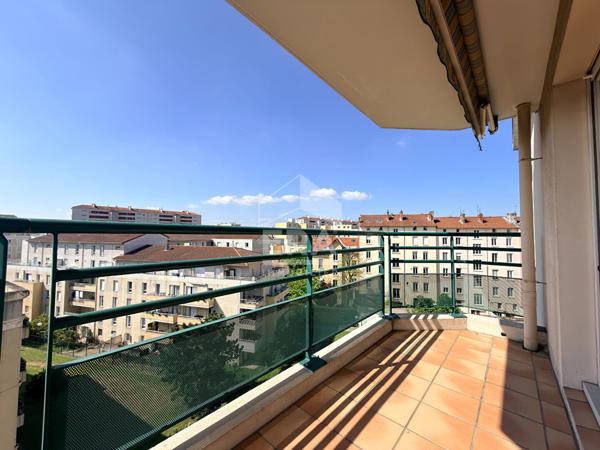 Appartement Villeurbanne 4 pièce(s) 73.73 m2