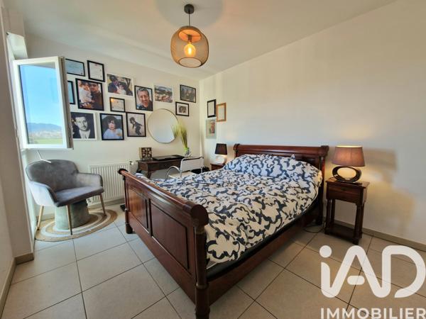 Appartement à vendre 4 pièces 79 m² Sarrola-Carcopino