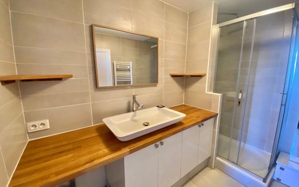 Appartement à louer    2 pièces •  Lyon 2