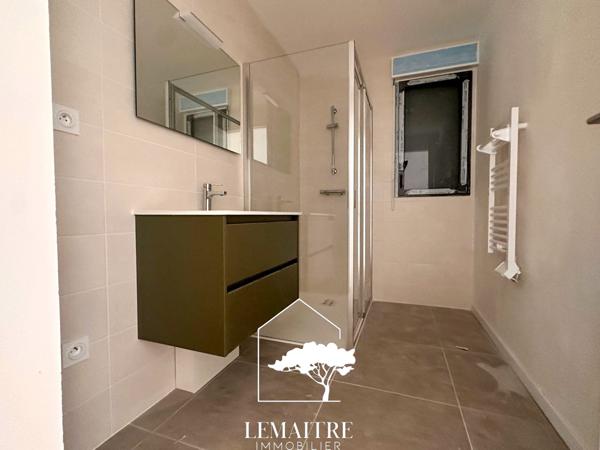 Appartement neuf toit terrasse sur la Palmyre